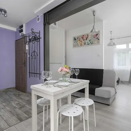 公寓 Lilac With Bathtub In Close To The Park By Renters 弗罗茨瓦夫